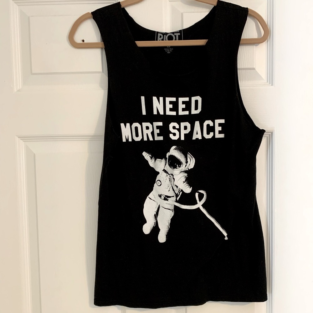 Beach Riot tank top “I need space”